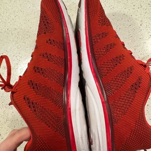 APL Men Techloom Pro Sneaker Size 9/W10.5 Red Like New - Picture 4 of 8
